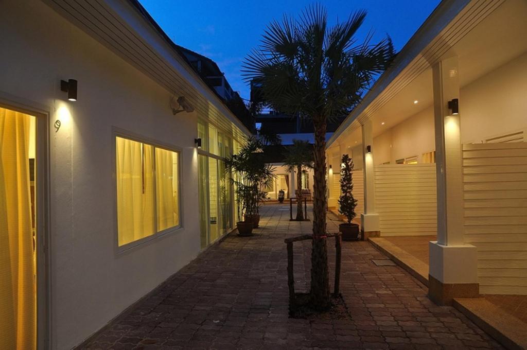 Clear House Phuket Hotell Kamala-stranden Eksteriør bilde